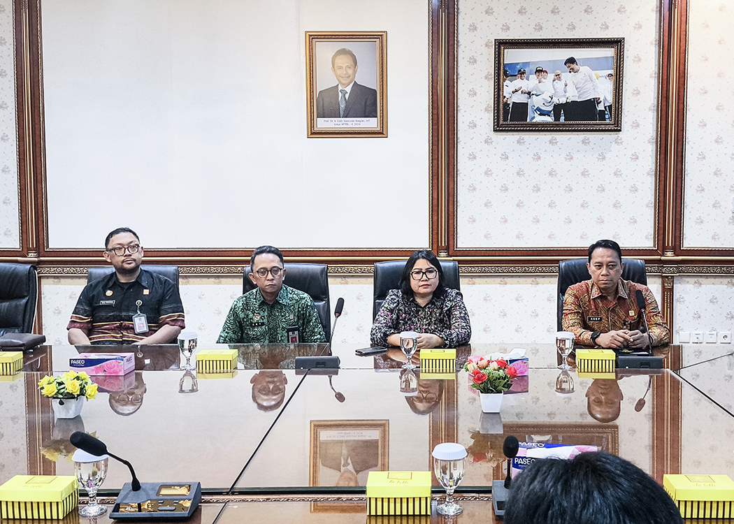 311025 PKS UNIKOM  2